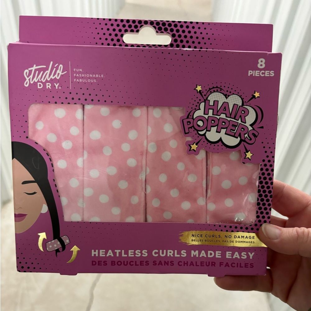 Studio dry heatless curls hair poppers..(NWT)pink/white